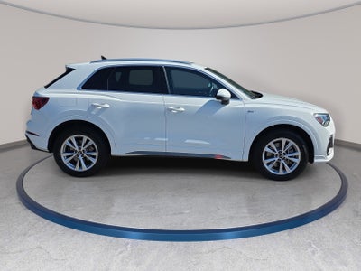 2023 Audi Q3 S line Premium