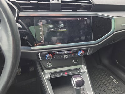 2023 Audi Q3 S line Premium