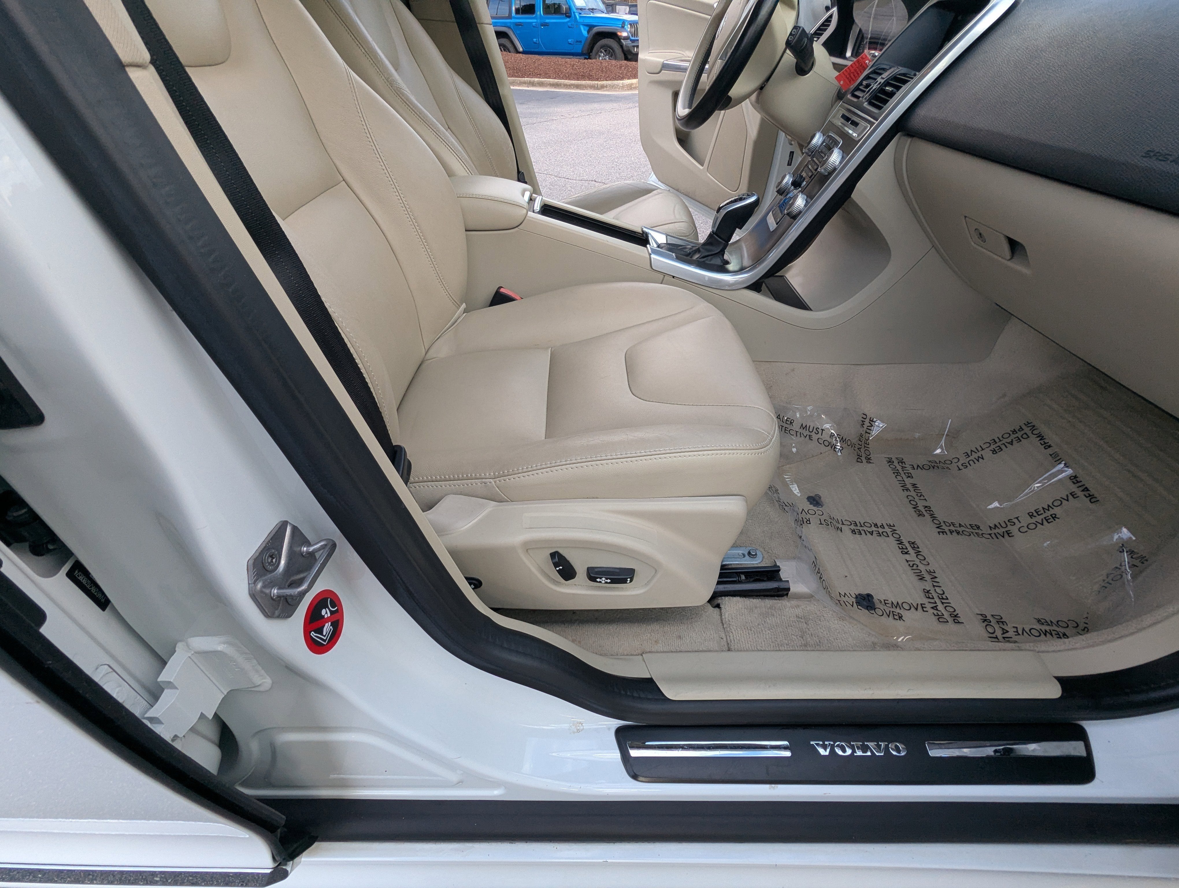 2016 Volvo XC60 T5 Premier