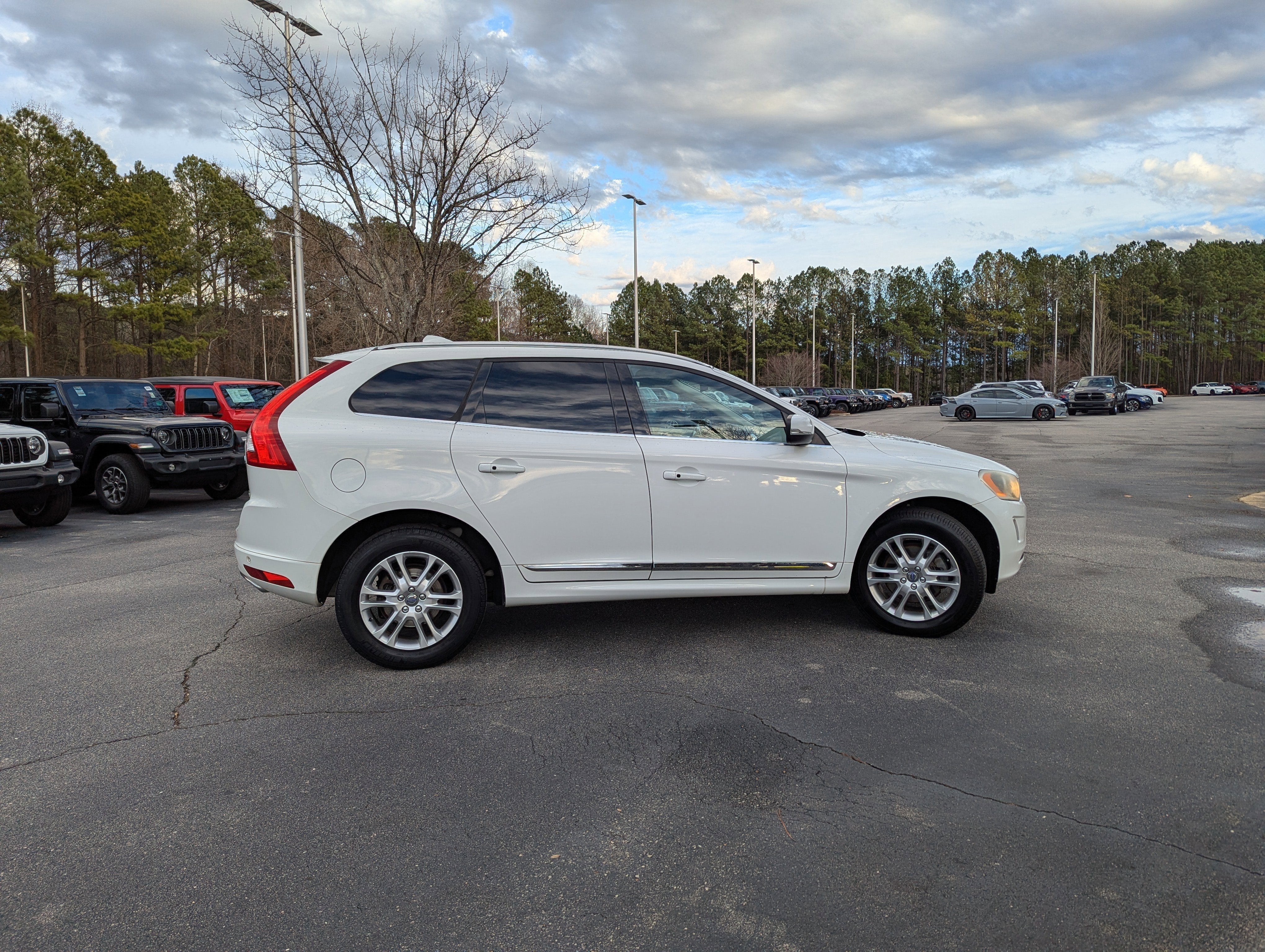 2016 Volvo XC60 T5 Premier