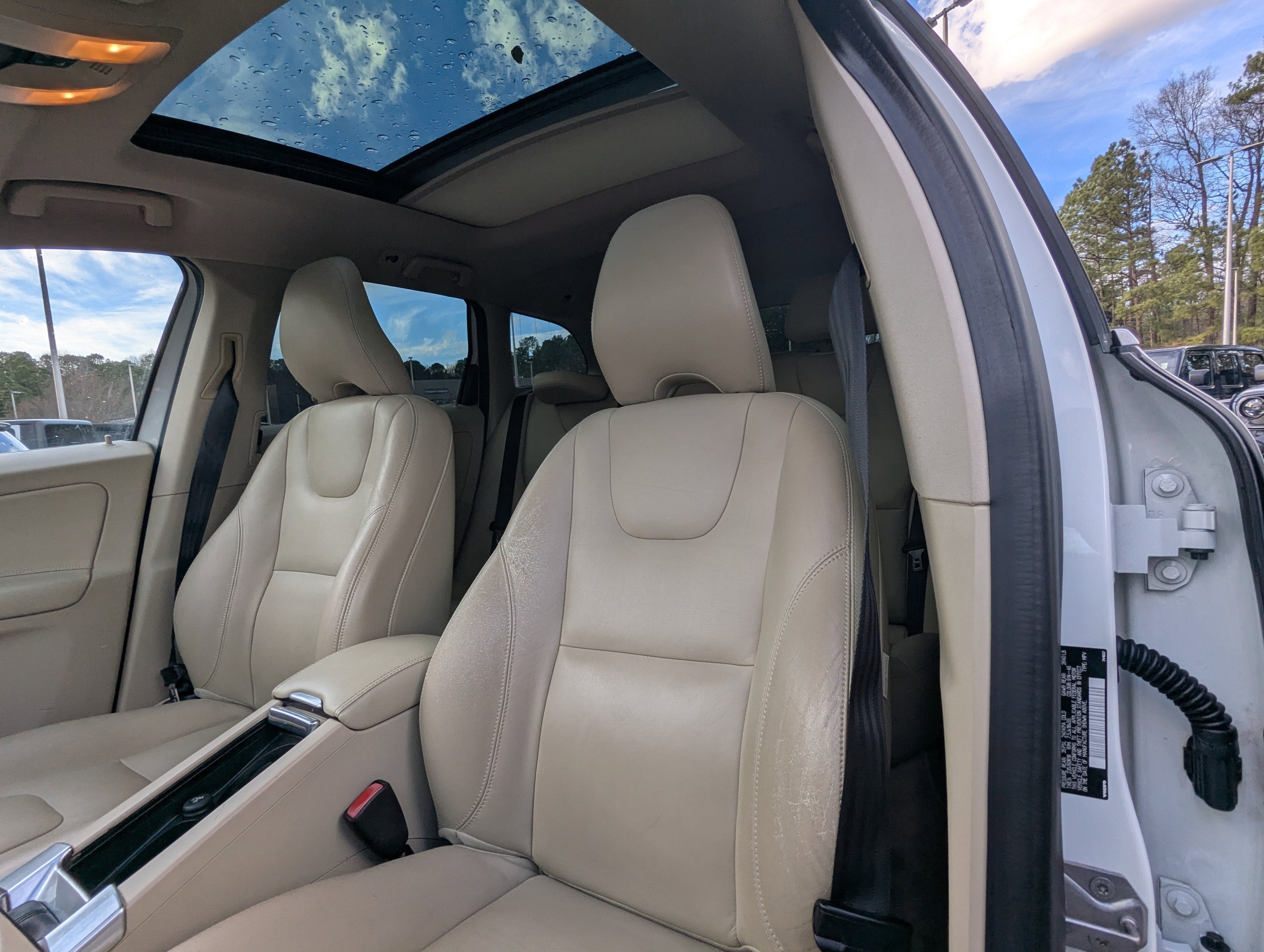 2016 Volvo XC60 T5 Premier