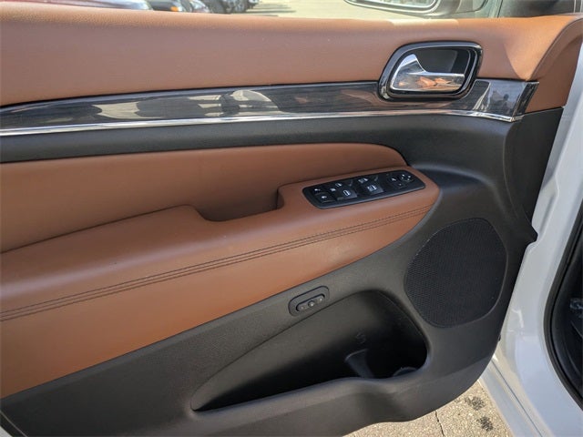 2020 Jeep Grand Cherokee Overland