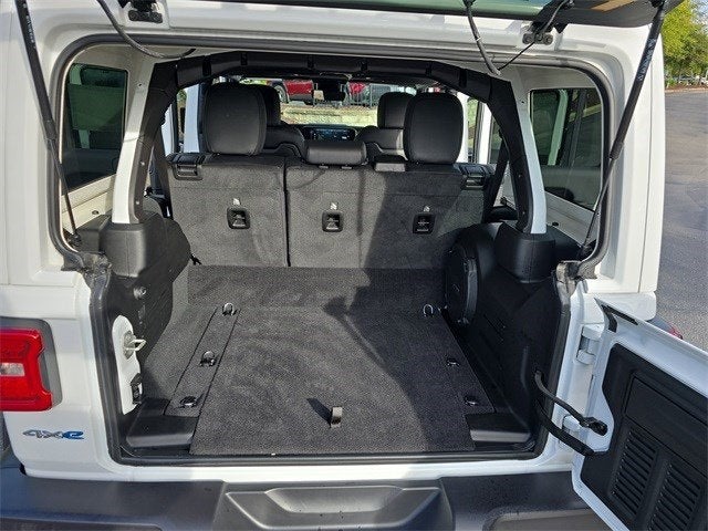 2024 Jeep Wrangler Sahara 4xe