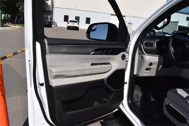 2025 Jeep Wagoneer Series III