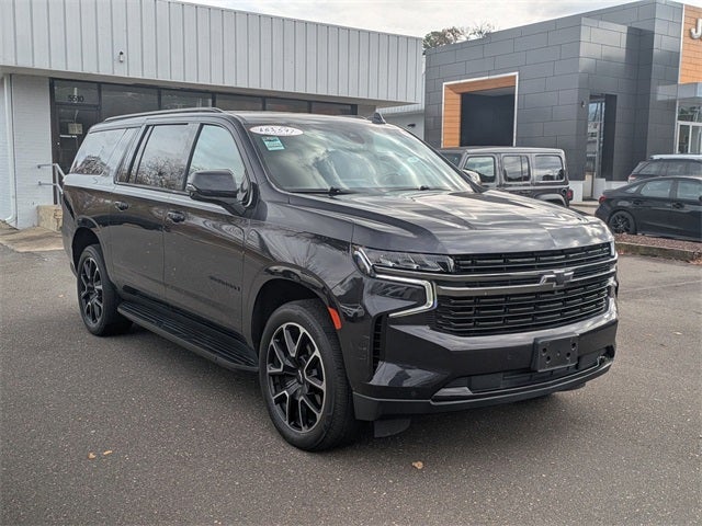 2022 Chevrolet Suburban RST