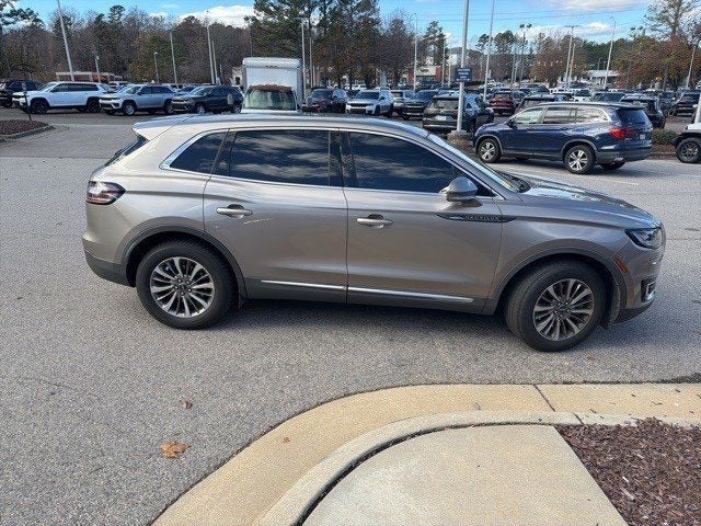 2019 Lincoln Nautilus Select