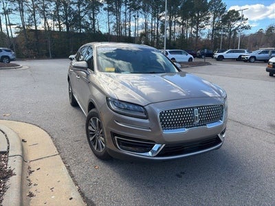 2019 Lincoln Nautilus Select