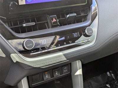 2025 Toyota Corolla Cross XLE