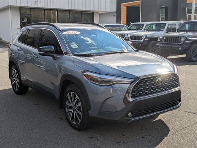 2025 Toyota Corolla Cross XLE
