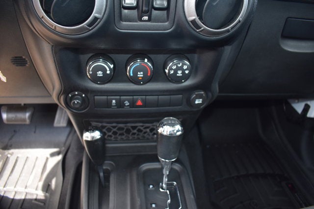 2013 Jeep Wrangler Unlimited Sport