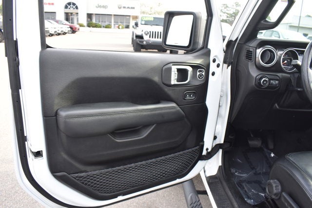 2019 Jeep Wrangler Unlimited Sahara Altitude