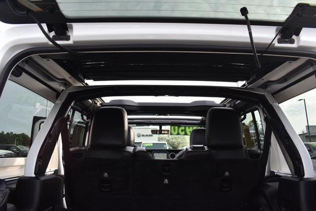 2019 Jeep Wrangler Unlimited Sahara Altitude