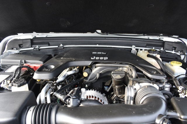 2019 Jeep Wrangler Unlimited Sahara Altitude