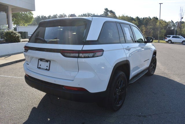 2024 Jeep Grand Cherokee Altitude