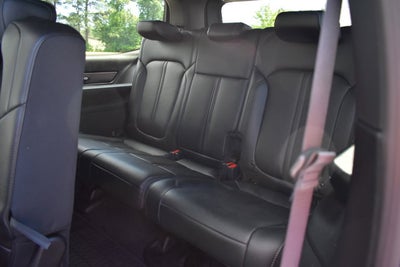 2024 Jeep Wagoneer Base