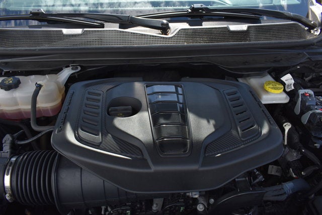 2024 Jeep Wagoneer Base