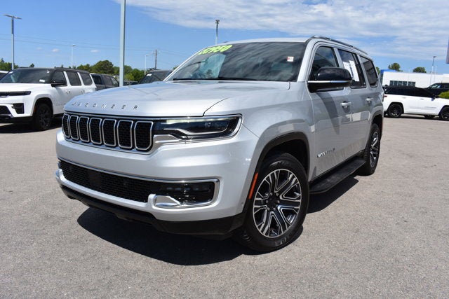 2024 Jeep Wagoneer Base