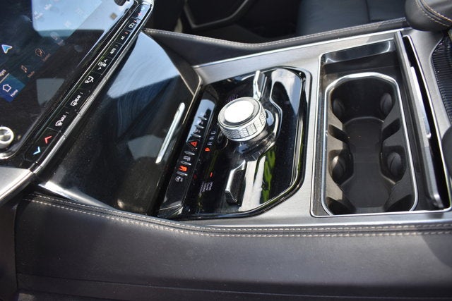 2024 Jeep Wagoneer Series II Carbide