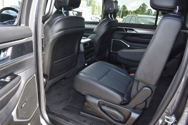 2024 Jeep Wagoneer Series II Carbide