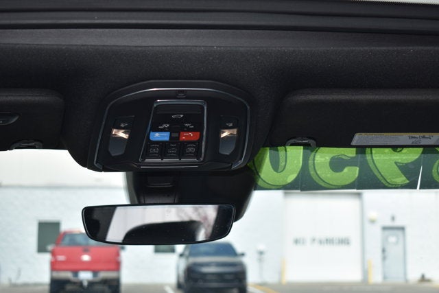 2024 Jeep Wagoneer Series II Carbide