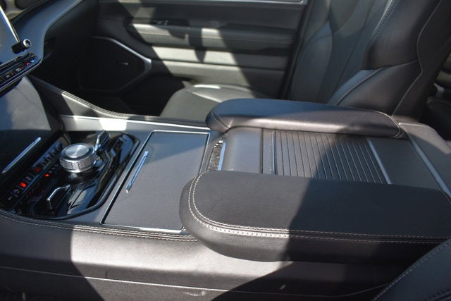 2024 Jeep Wagoneer Series II Carbide