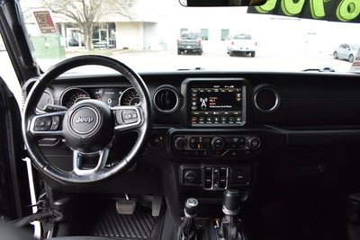 2022 Jeep Gladiator Overland