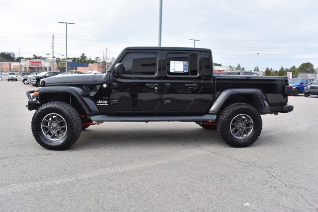 2022 Jeep Gladiator Overland