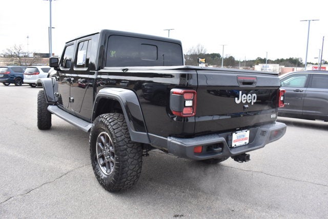 2022 Jeep Gladiator Overland