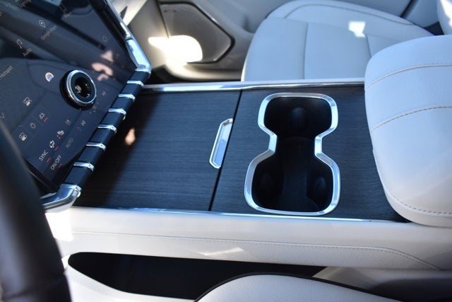 2024 GMC Acadia FWD Denali