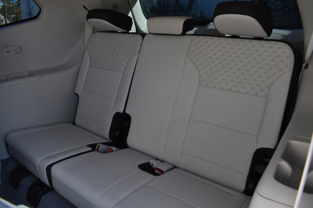 2024 GMC Acadia FWD Denali