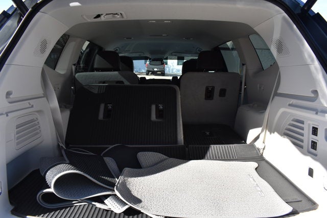 2024 GMC Acadia FWD Denali