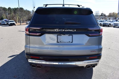 2024 GMC Acadia FWD Denali