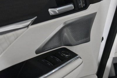 2025 GMC Acadia AWD Denali