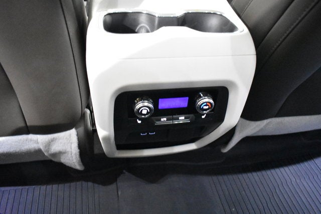 2025 GMC Acadia AWD Denali