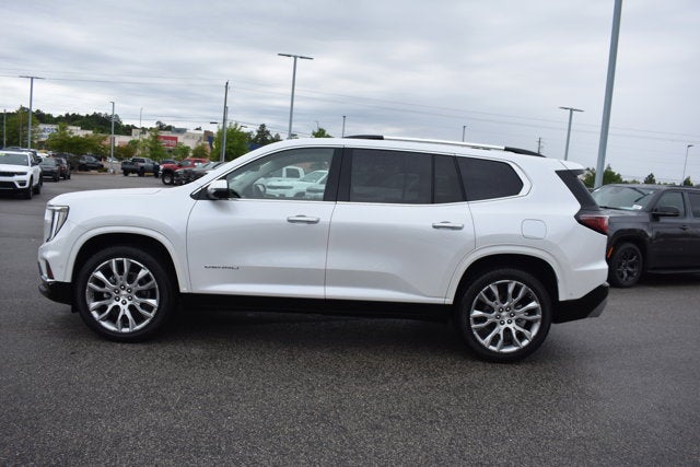 2025 GMC Acadia AWD Denali