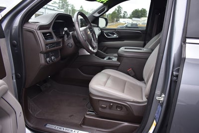 2022 Chevrolet Suburban LT