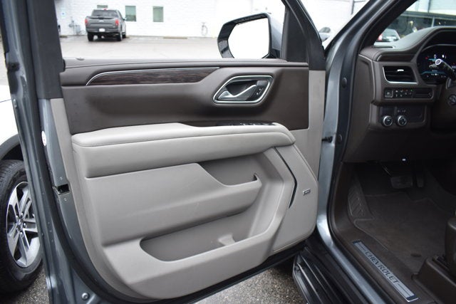 2022 Chevrolet Suburban LT