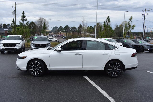 2025 Honda Accord Hybrid Touring