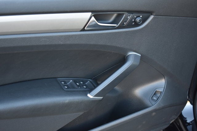 2021 Volkswagen Passat 2.0T SE