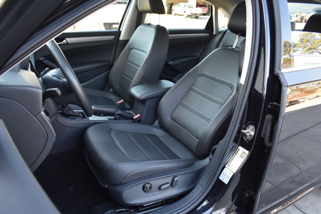 2021 Volkswagen Passat 2.0T SE