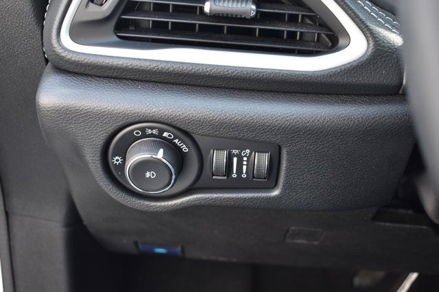 2024 Chrysler Pacifica Hybrid S Appearance Pkg