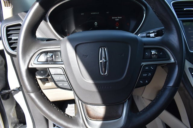 2020 Lincoln Nautilus Reserve