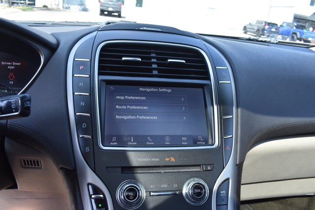 2020 Lincoln Nautilus Reserve