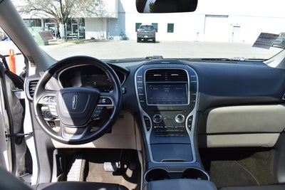 2020 Lincoln Nautilus Reserve