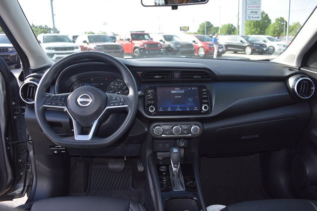2024 Nissan Kicks SV