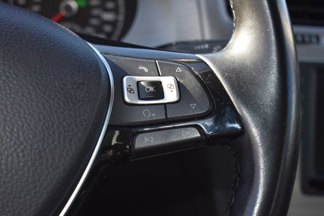 2017 Volkswagen Golf S