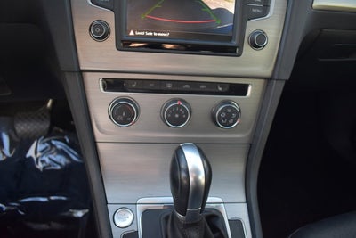 2017 Volkswagen Golf S