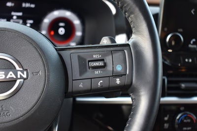 2022 Nissan Pathfinder Platinum