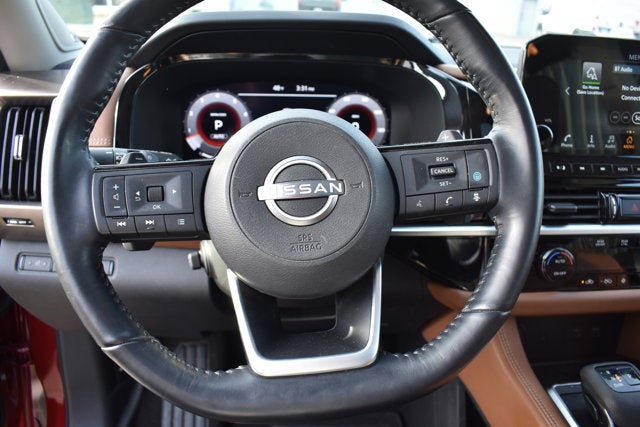 2022 Nissan Pathfinder Platinum