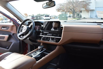 2022 Nissan Pathfinder Platinum